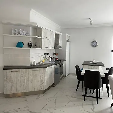 Cozy Flat W Shared Pool In Edremit Cyprus *